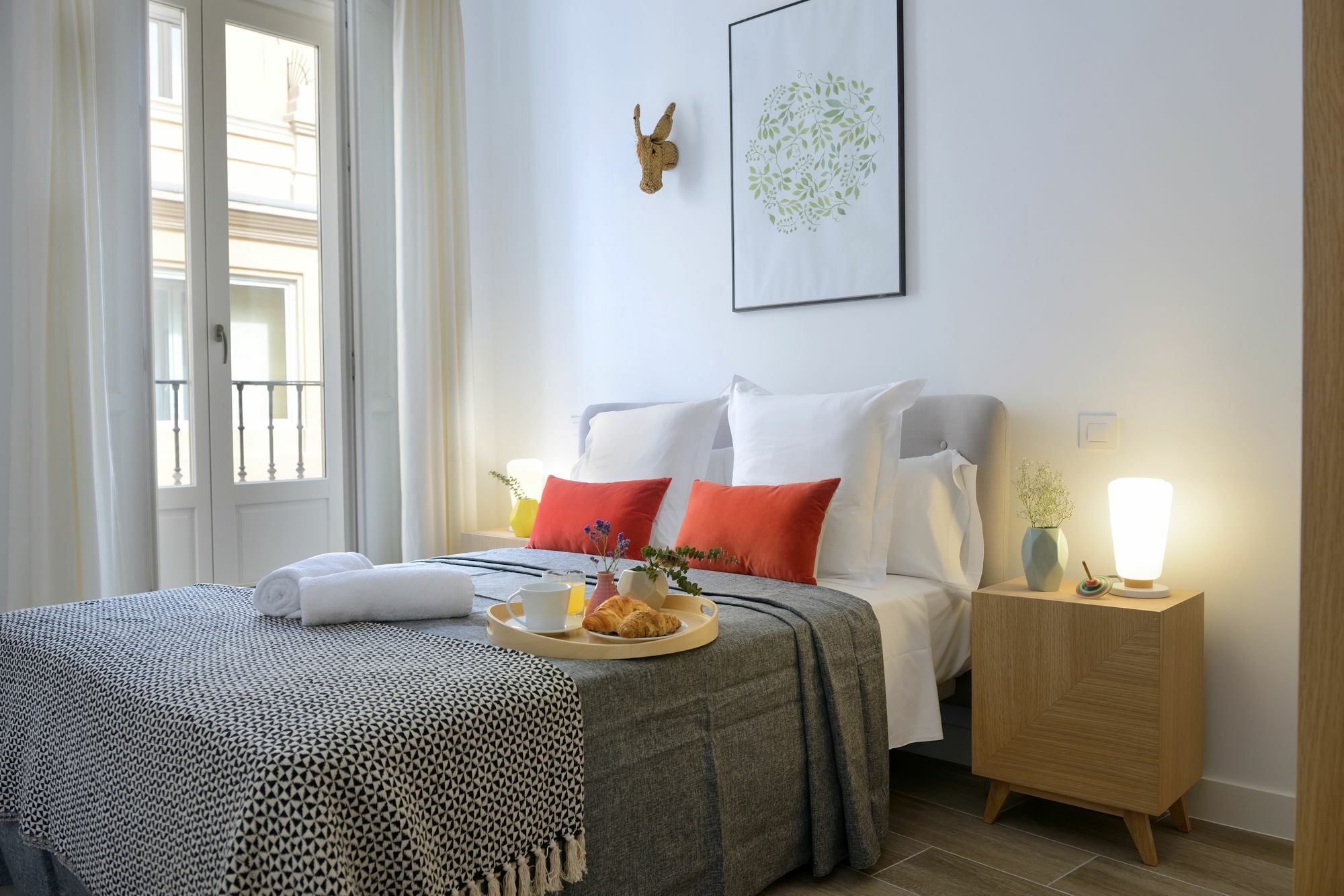 Nqn Aparts & Suites Madrid Buitenkant foto